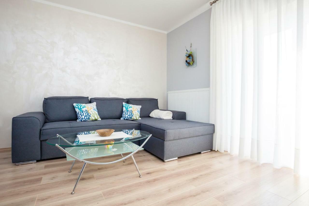 Holiday Apartment Ivica Milohnici Buitenkant foto